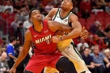 澳门新葡京官方入口_雄鹿30领先热火 字母哥17+17+5